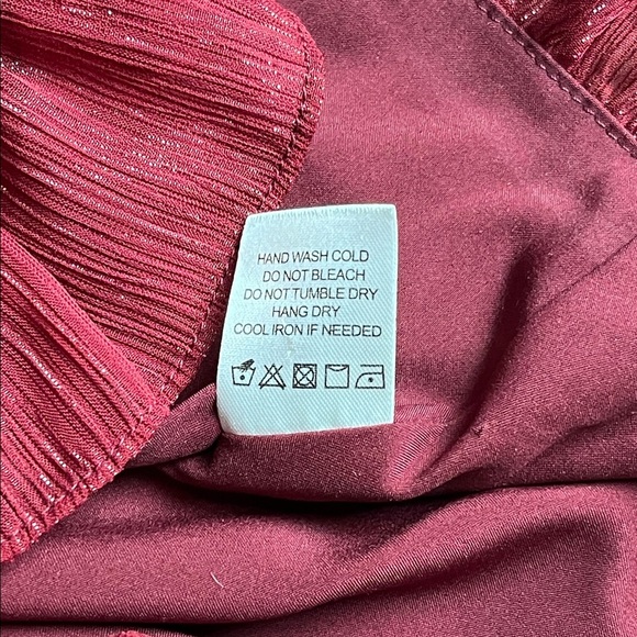 Privacy Please Bardot Blouse In Burgundy - Size S - Picture 10 of 11